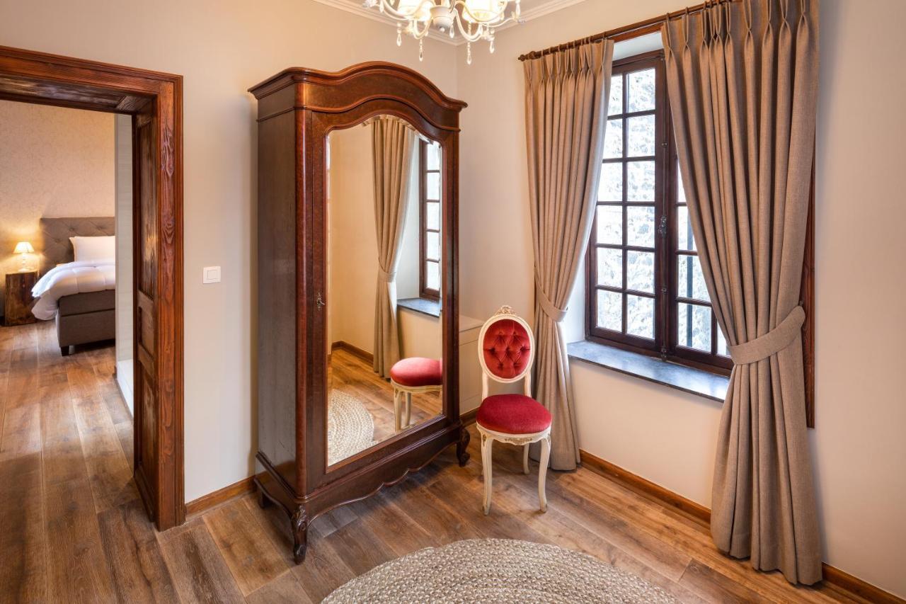Chateau-Ferme Des Abys Paliseul Экстерьер фото